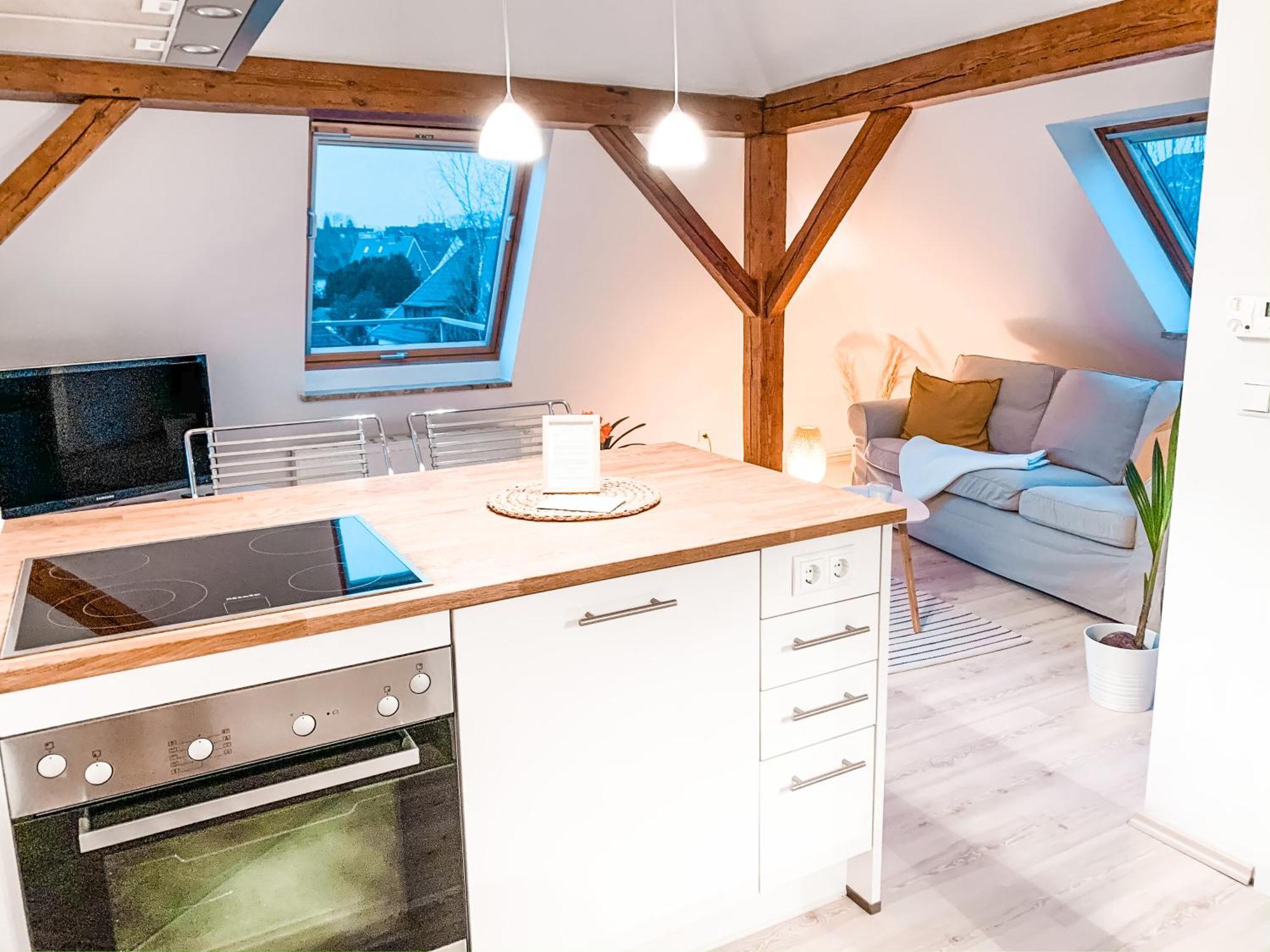 Stilvolle Dachgeschosswohnung In Duesternbrook Kiel Exterior photo